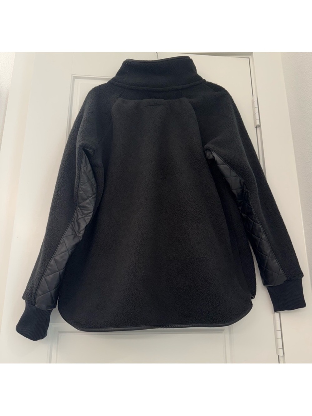 Abercrombie & Fitch Pullover Sweatshirt - Large - Black - Picture 2 of 8